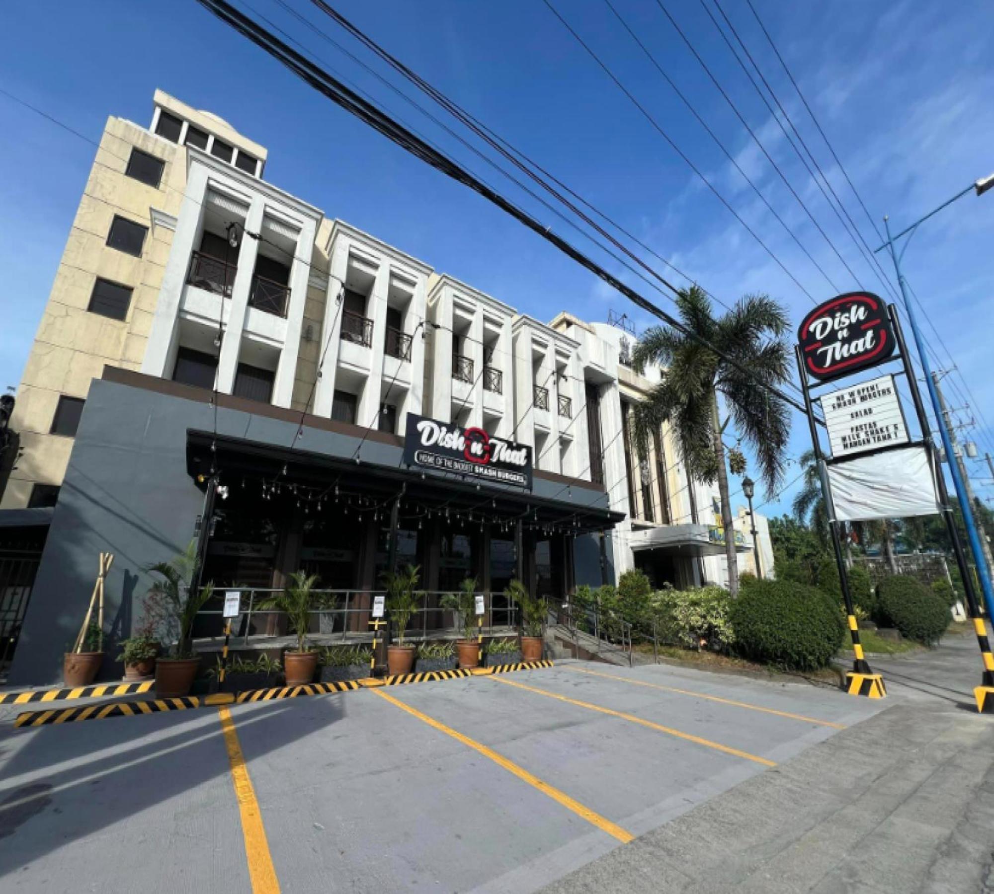 Capital O 176 Bliss Hotel San Fernando (Pampanga) Exterior foto