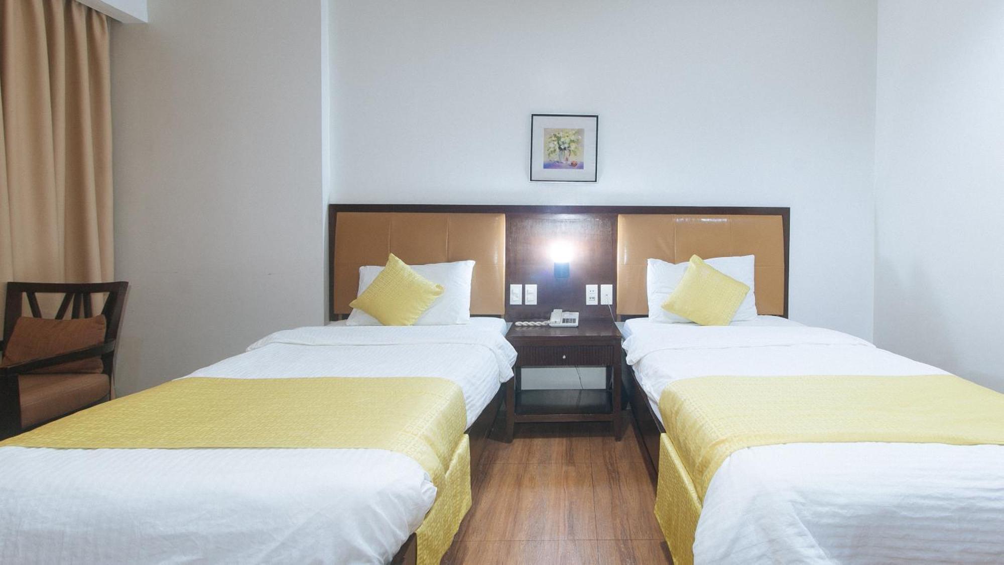 Capital O 176 Bliss Hotel San Fernando (Pampanga) Exterior foto