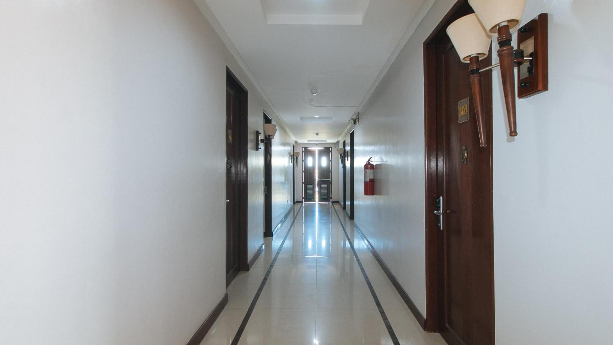 Capital O 176 Bliss Hotel San Fernando (Pampanga) Exterior foto